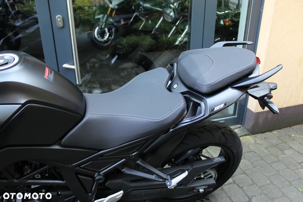 VOGE R125 - 8
