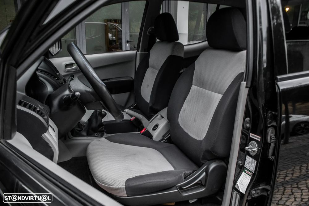 Mitsubishi L200 2.5 DI-D CD Intense 4WD - 25