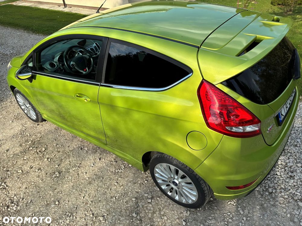 Ford Fiesta - 10
