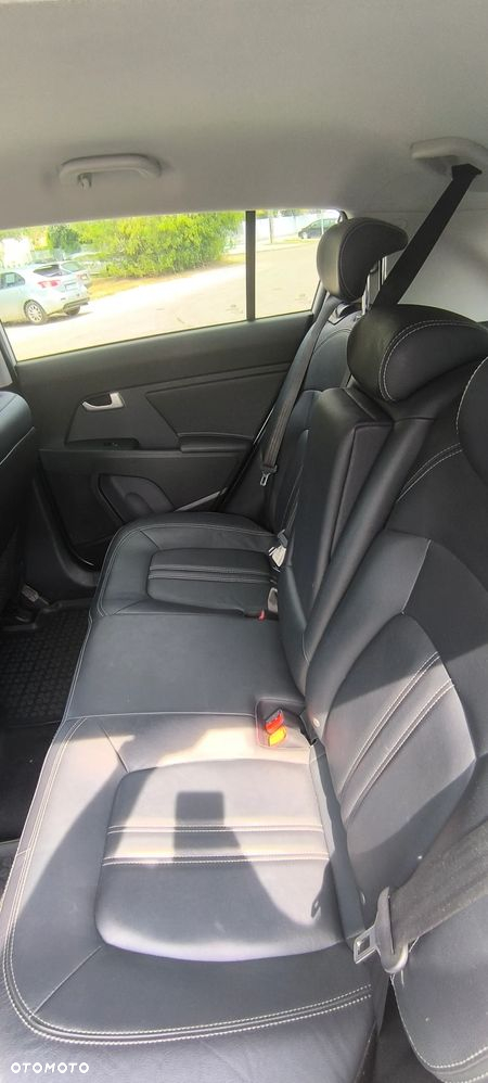 Kia Sportage - 10