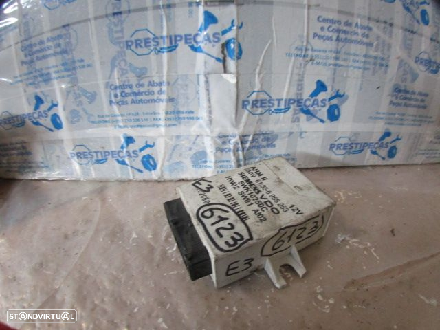 Modulo 61356955253 BMW E46 2000 330D 184CV 4P CINZA Módulo De Reboque - 3