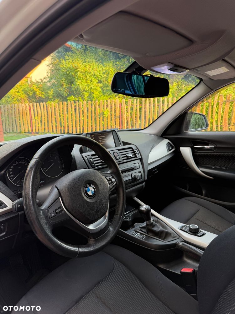 BMW Seria 1 116d - 9