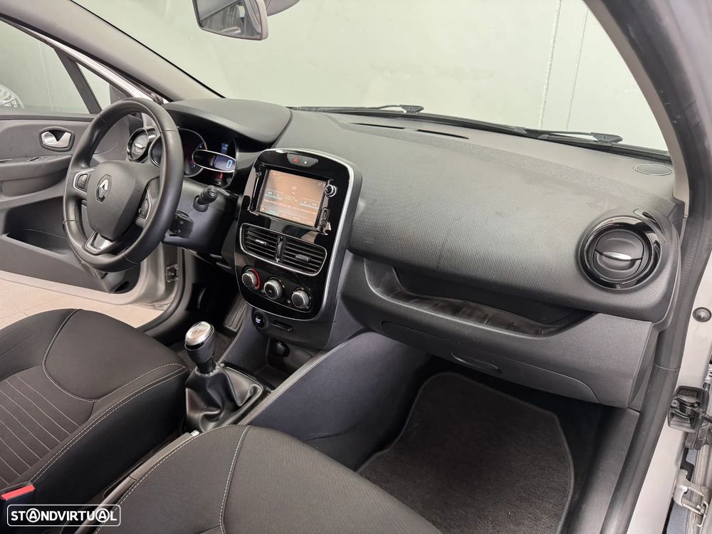 Renault Clio TCe 90 Limited - 17