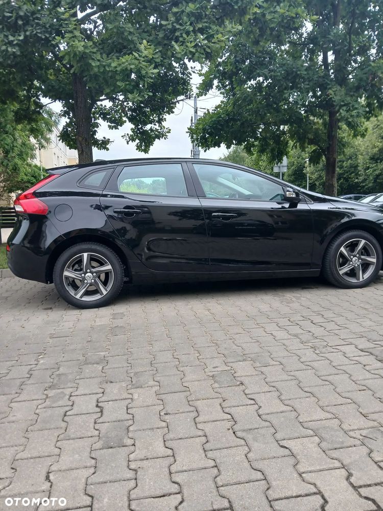 Volvo V40 D2 - 2