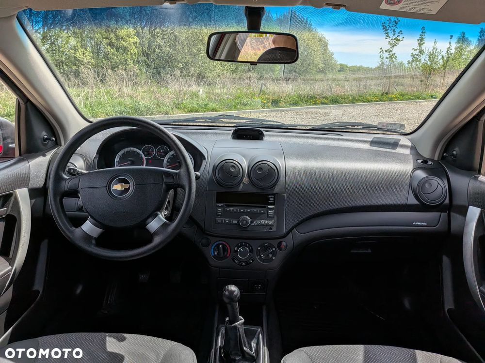 Chevrolet Aveo 1.2 16V Base+ - 6