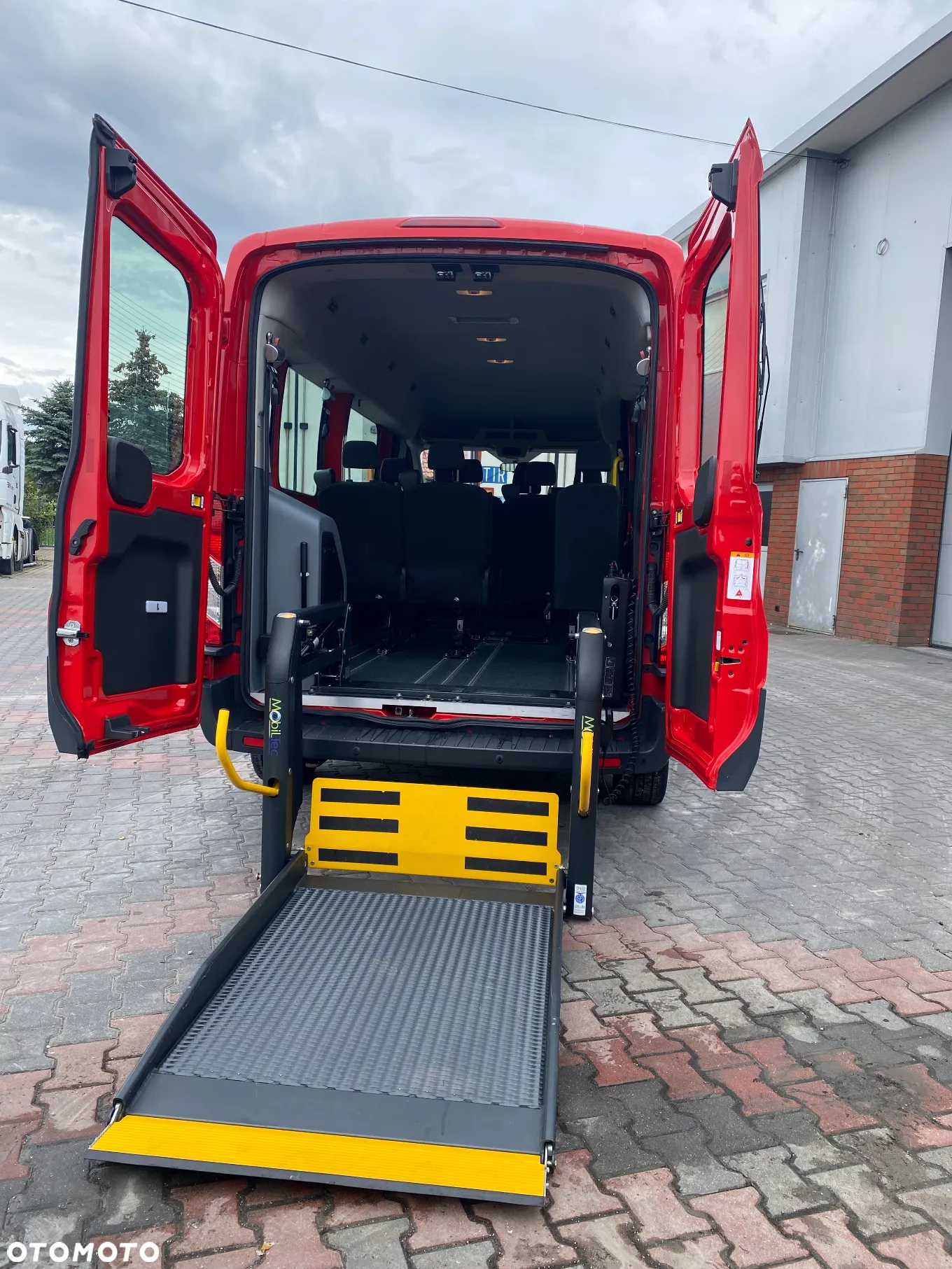 Ford Transit - 19