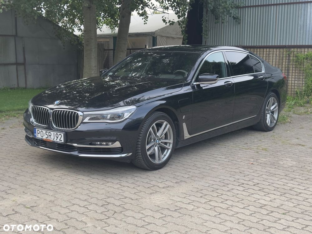 BMW Seria 7 740Le xDrive iPerformance