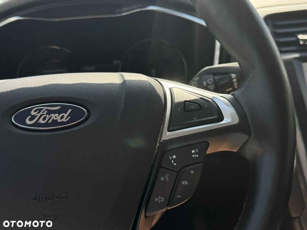 Ford Mondeo 2.0 EcoBlue Titanium - 29