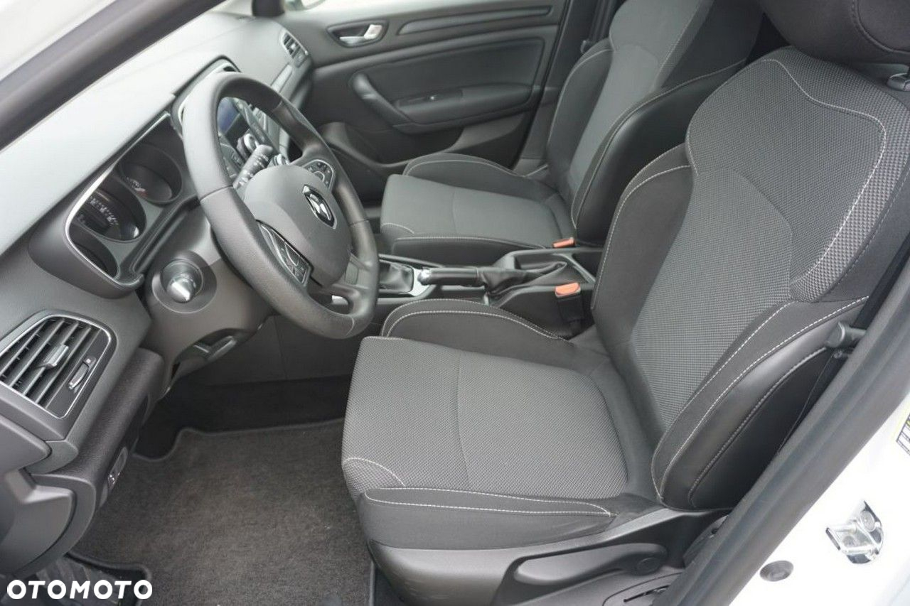 Renault Megane 1.2 Energy TCe Life - 9