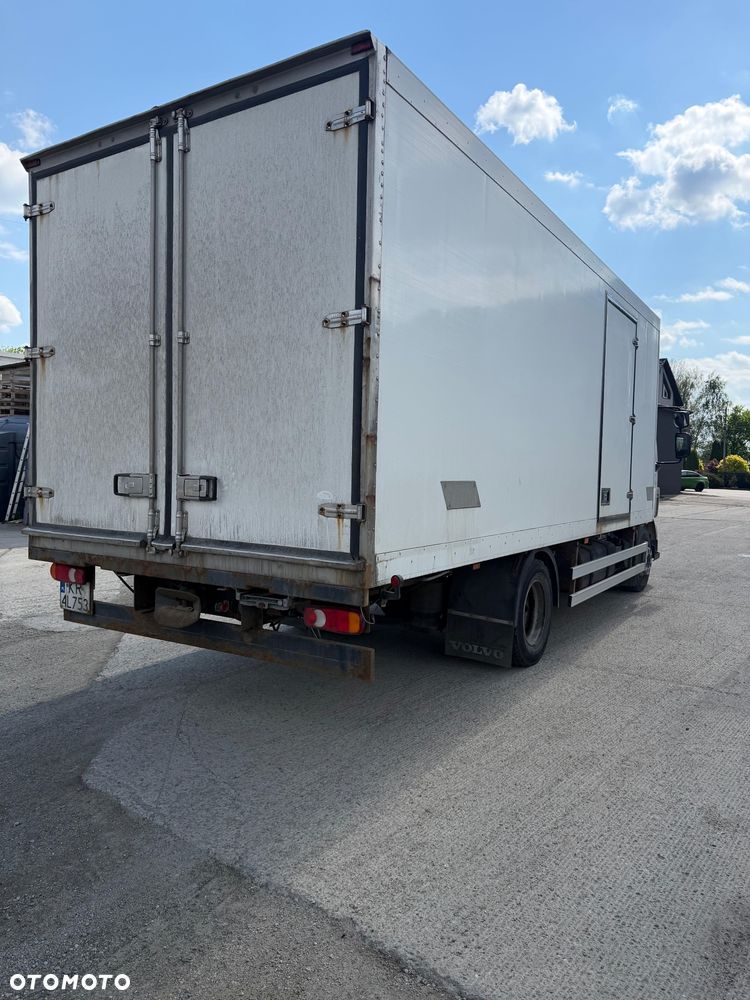 Volvo FL4XR2 - 3