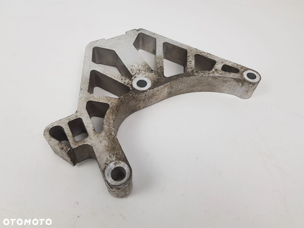 Łapa Wspornik Mocowanie silnika Fiat 500 Abarth 1.4 T-Jet 51932477 - 3