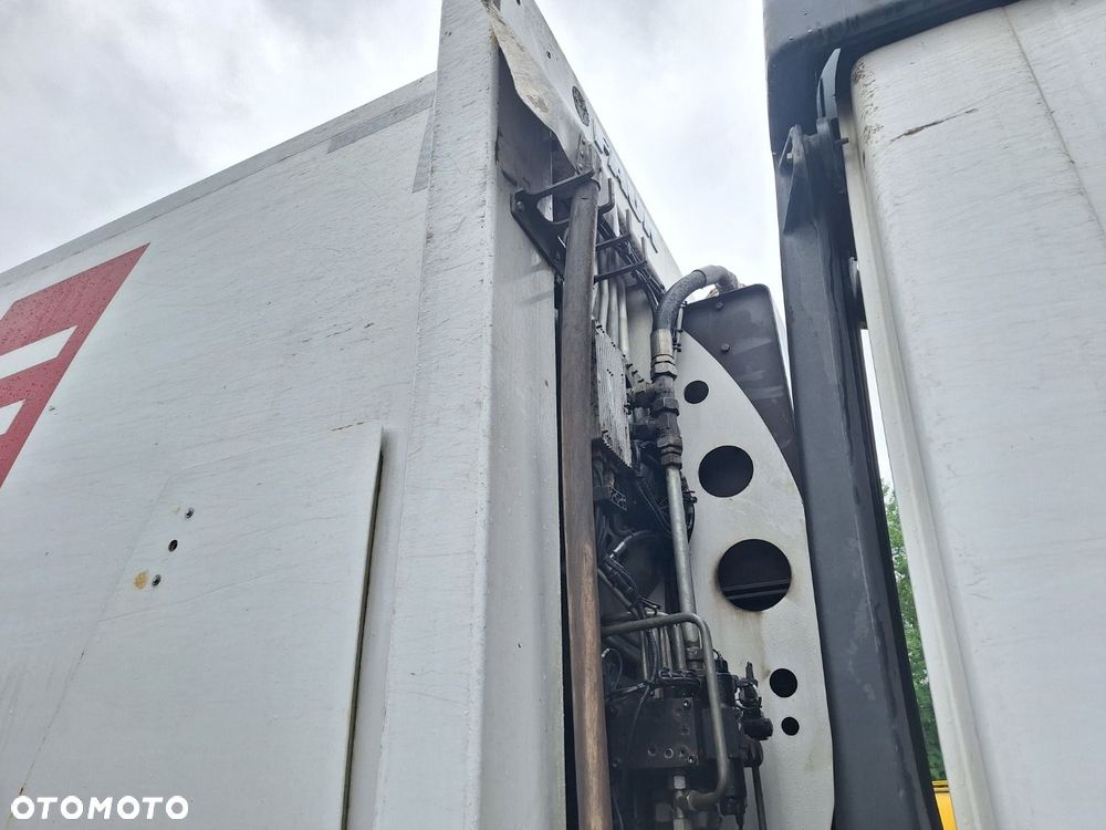 Versalift Actros 1832 L - 40