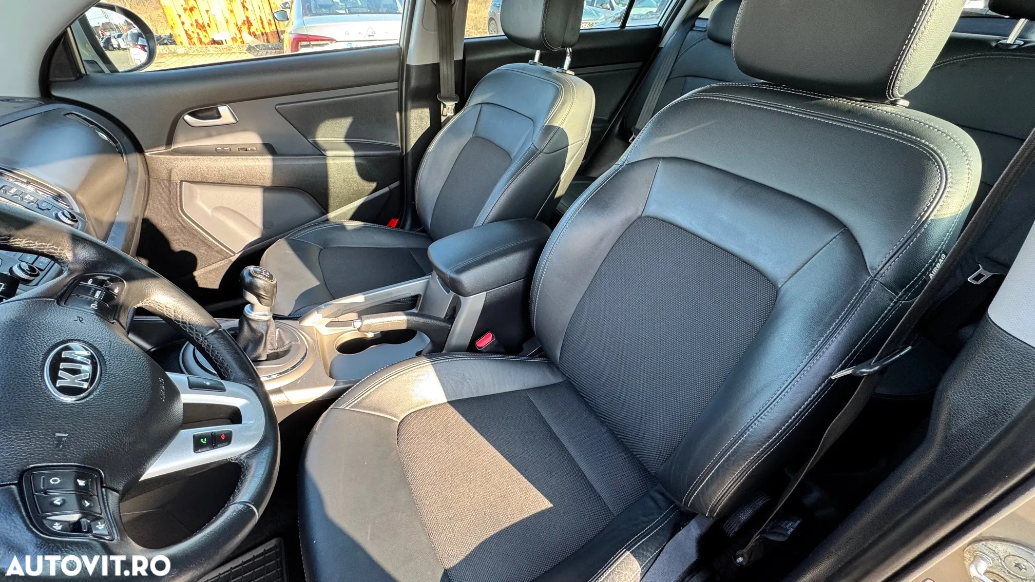 Kia Sportage 2.0 DSL MT 4x4 STYLE - 11