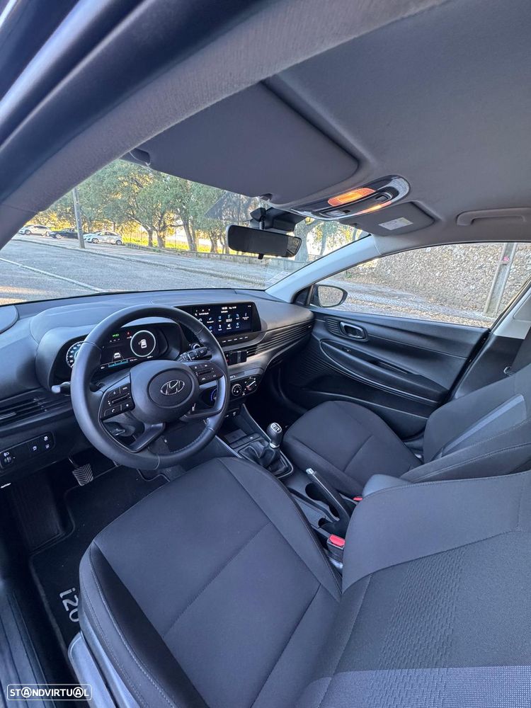 Hyundai i20 - 15