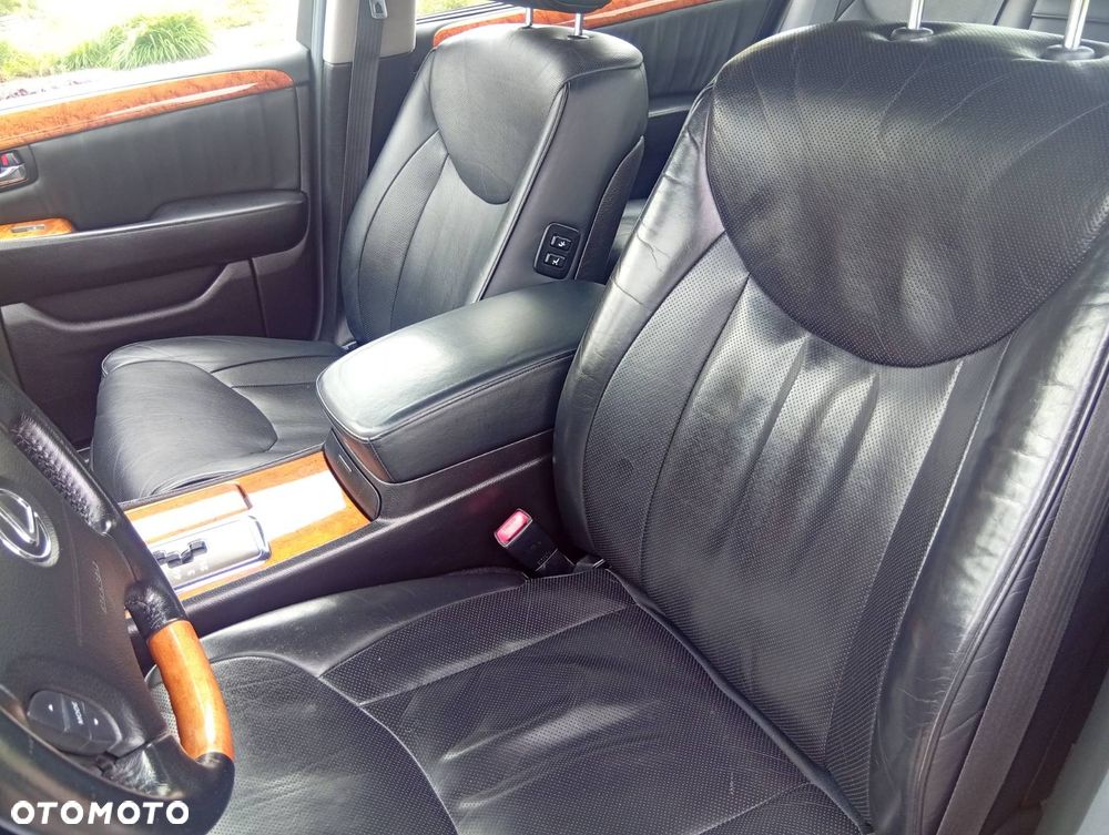Lexus LS - 11