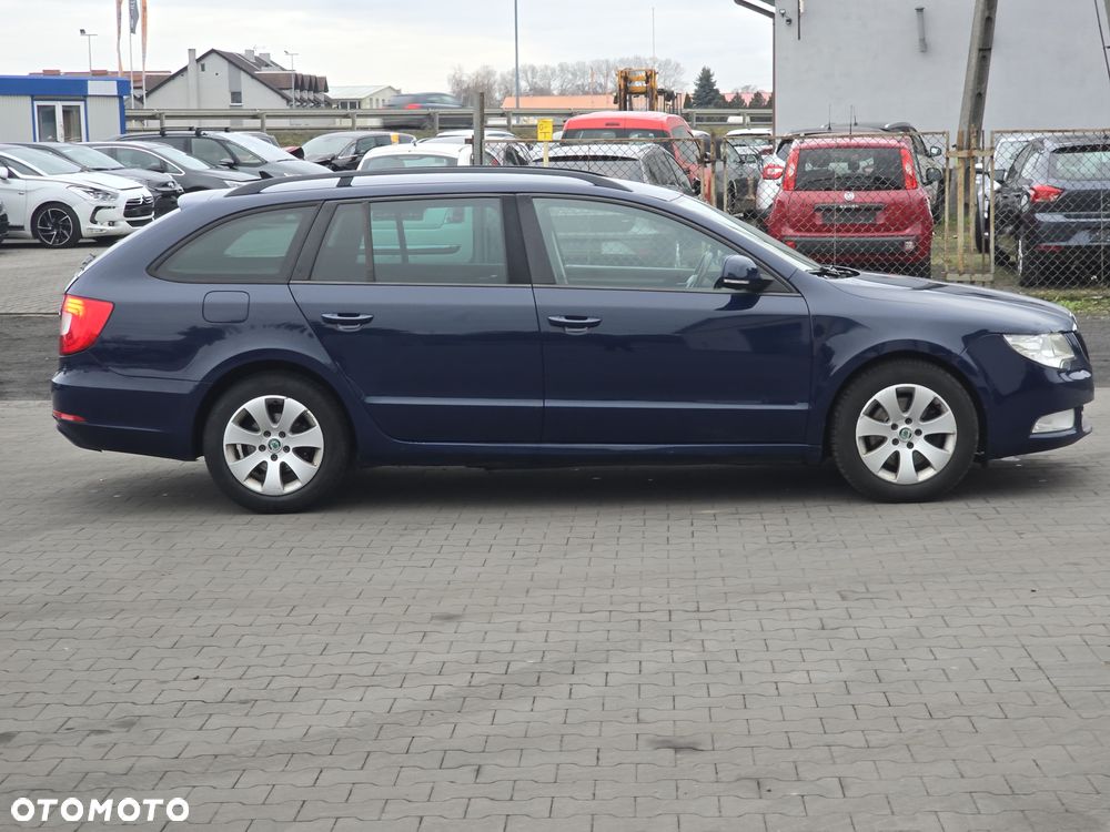 Skoda Superb 1.6 TDI Active Greenline - 23