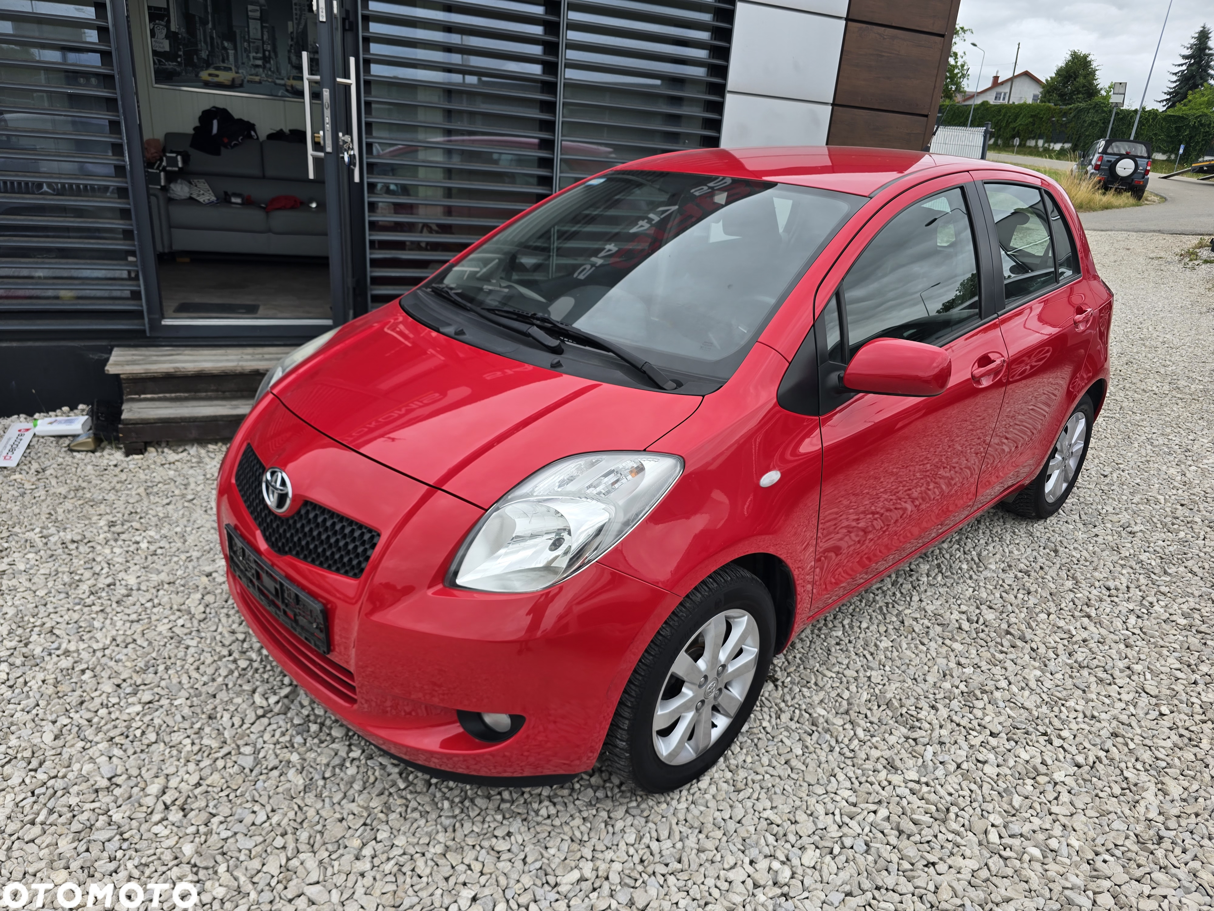 Toyota Yaris 1.3 VVT-i Multi Mode Sol - 11