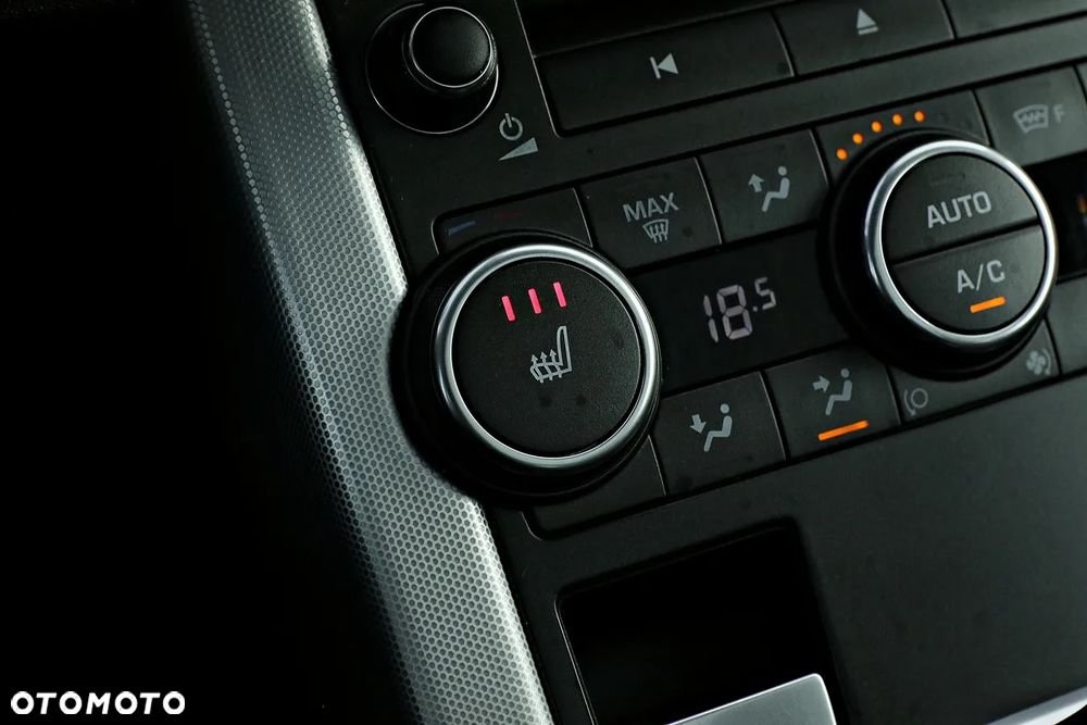 Land Rover Range Rover Evoque - 31