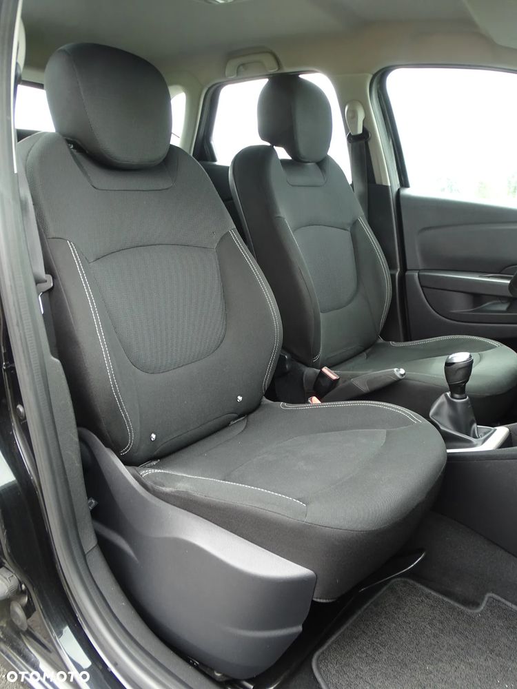 Renault Captur 1.5 dCi Intens - 12