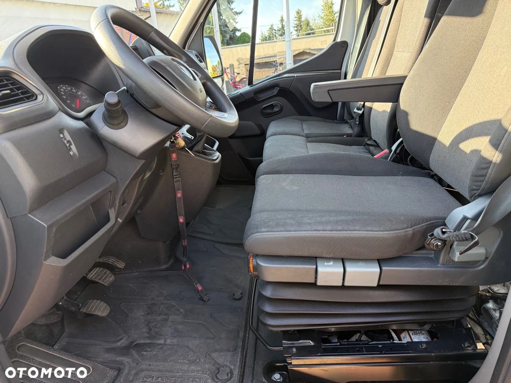 Renault Master - 13