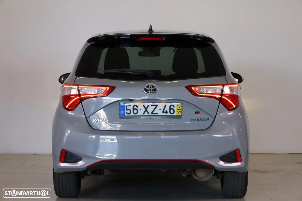 Toyota Yaris 1.5 HSD GR Sport - 19