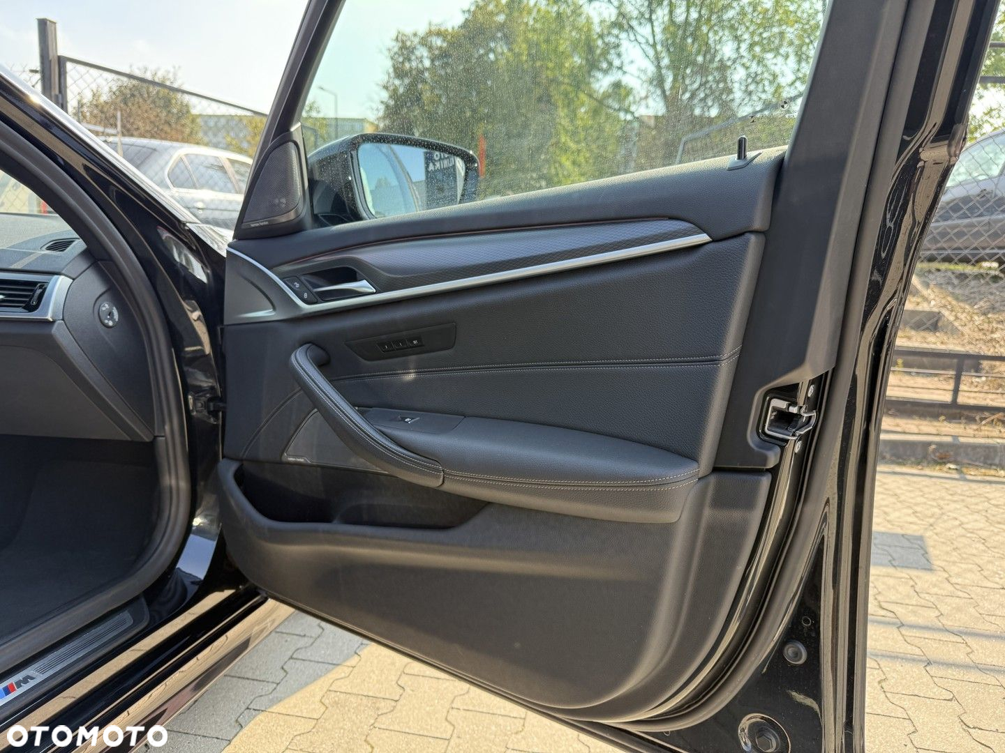 BMW Seria 5 530e M Sport sport - 25