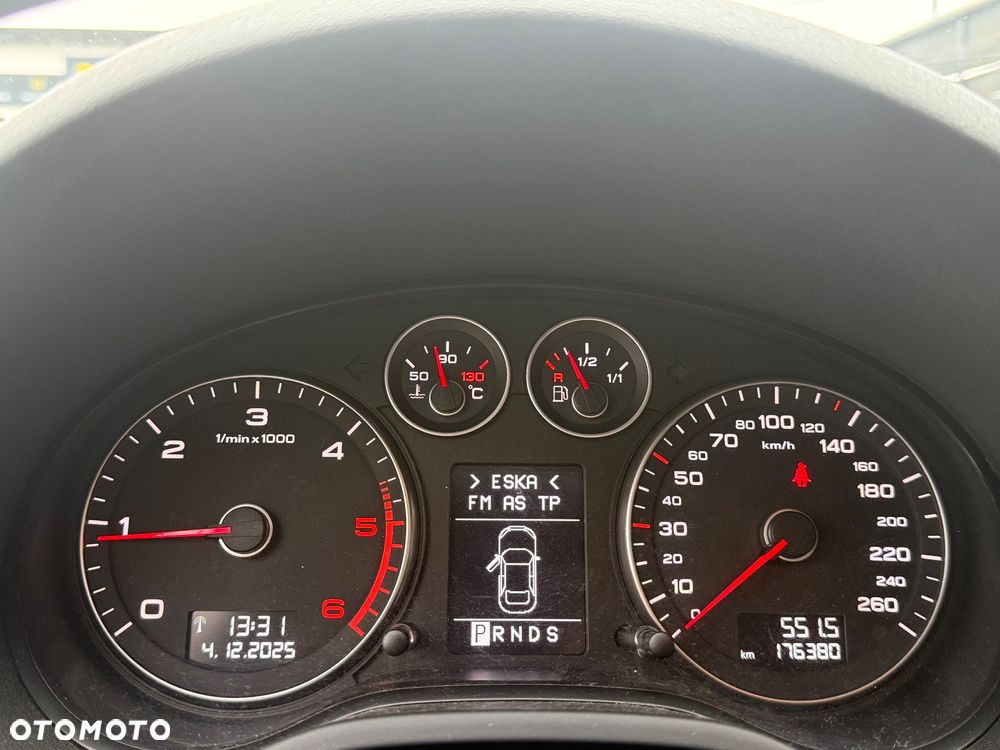 Audi A3 Sportback 2.0 TDI Ambition S tronic - 11