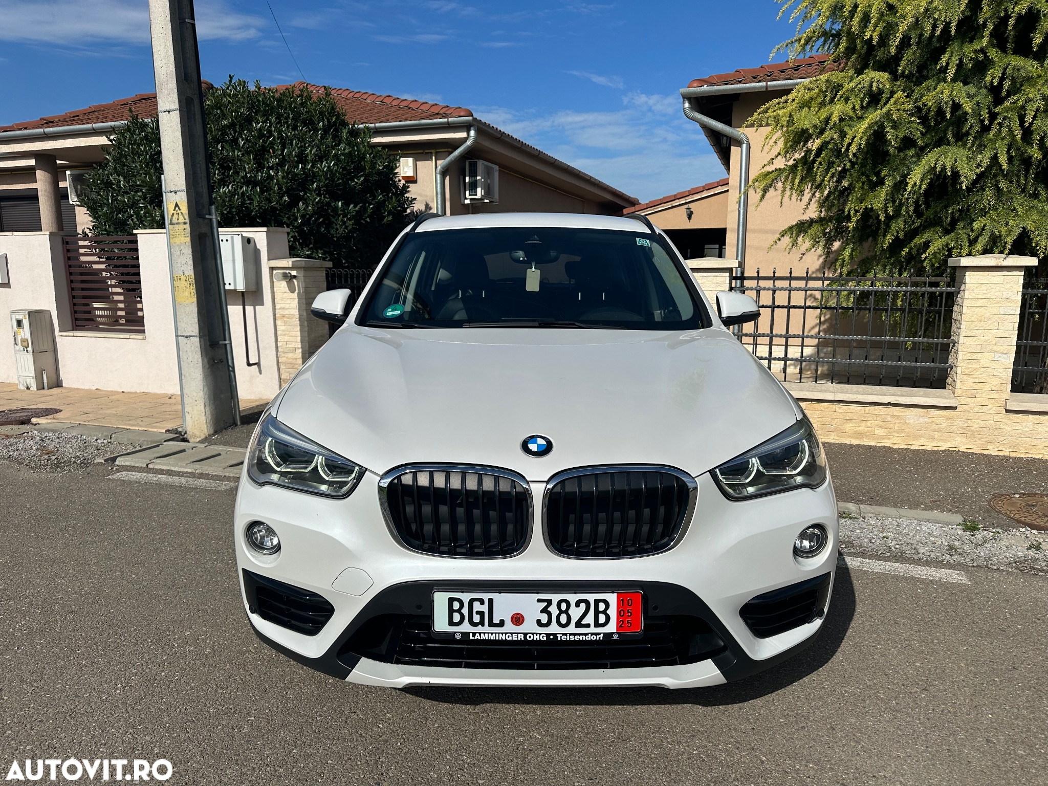 BMW X1 xDrive25d Aut. Sport Line - 2