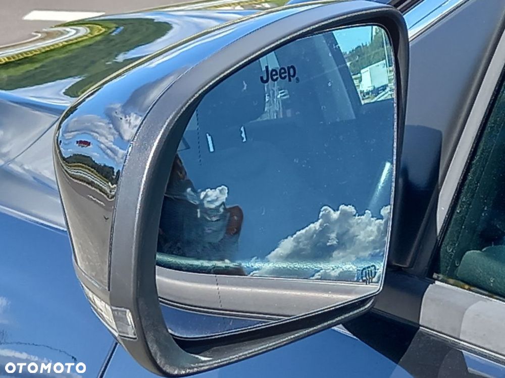 Jeep Compass - 11