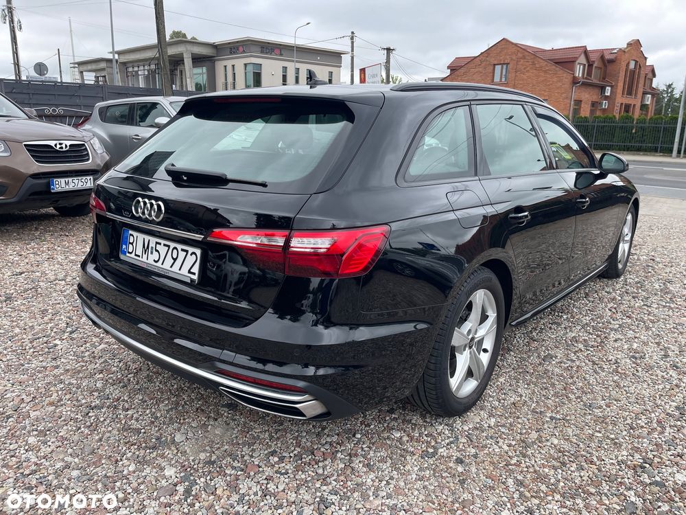 Audi A4 Avant - 4