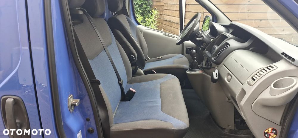 Renault Trafic II - 8