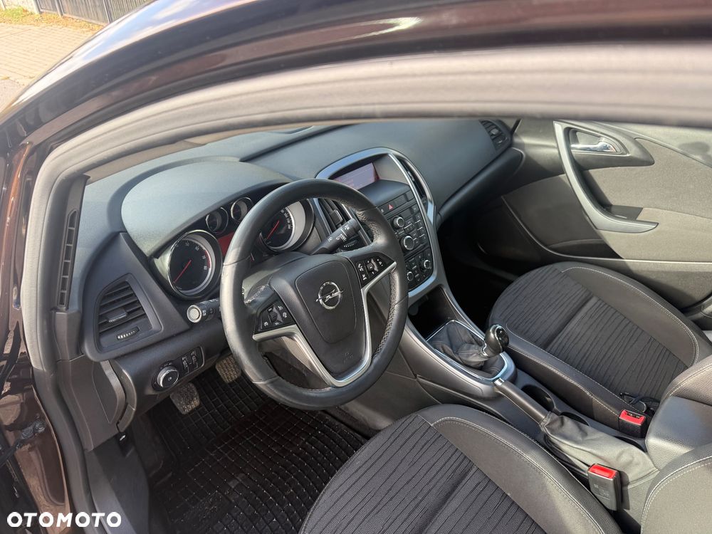 Opel Astra - 6