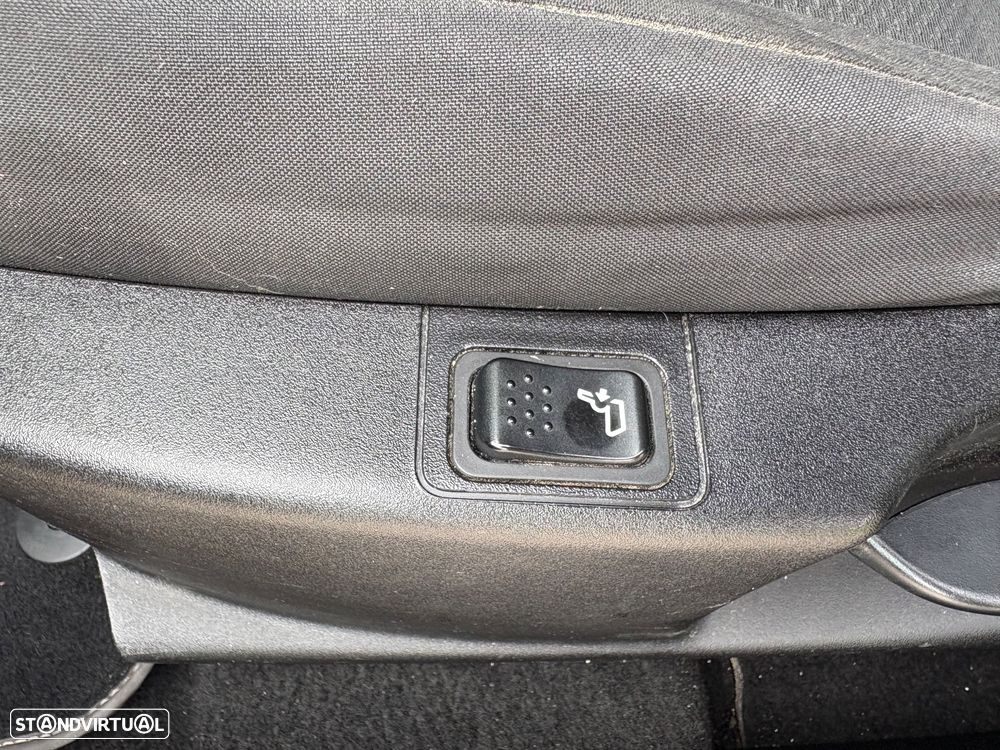 Fiat Tipo Station Wagon 1.3 M-Jet Lounge Tech J17 - 20