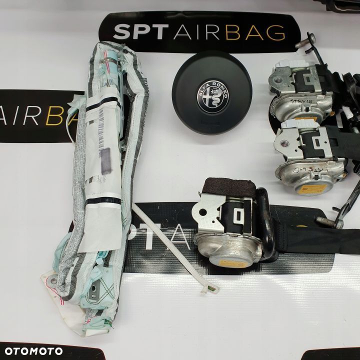 ALFA ROMEO STELVIO DESKA ROZDZIELCZA KONSOLA KOKPIT PULPIT PODUSZKI AIRBAG AIR BAG PASY KIT SET - 10