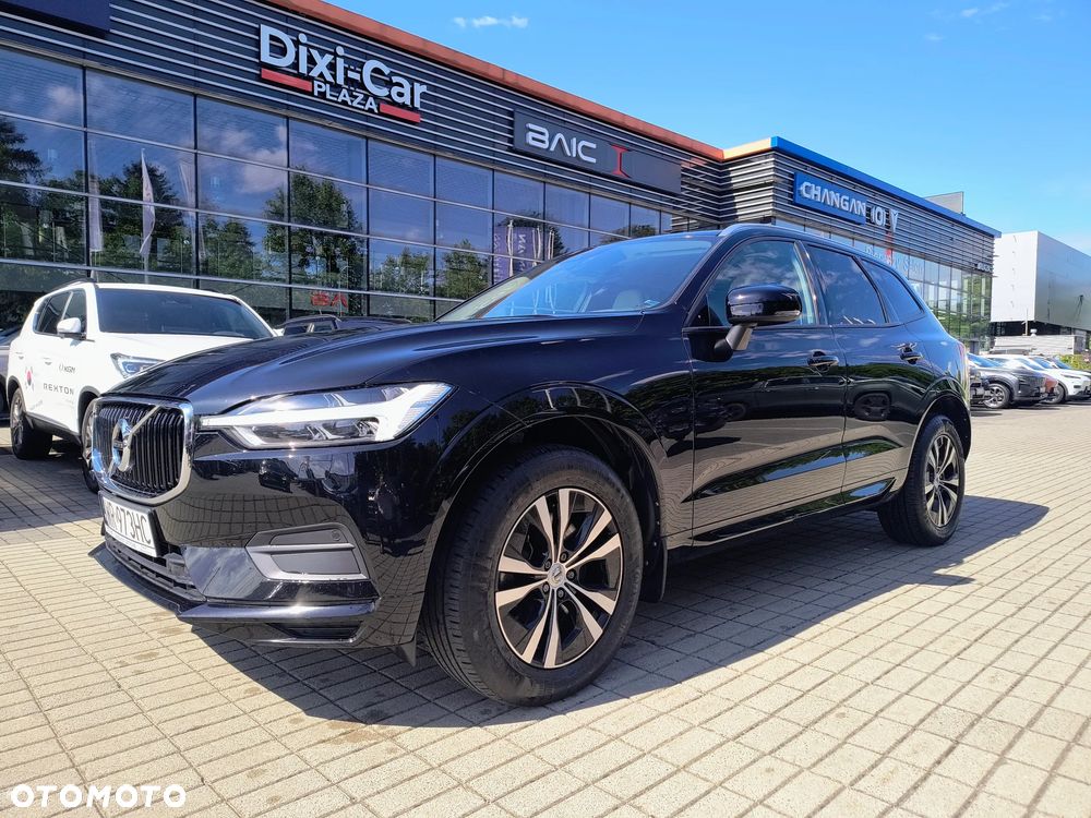 Volvo XC 60 B5 B AWD Momentum - 2