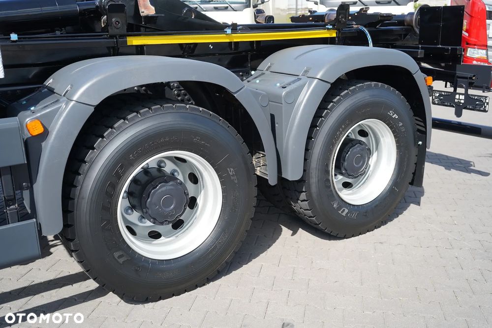 MAN TGS / 33.360  / 6 X 6  / E 6 / HAKOWIEC / MANUAL - 19
