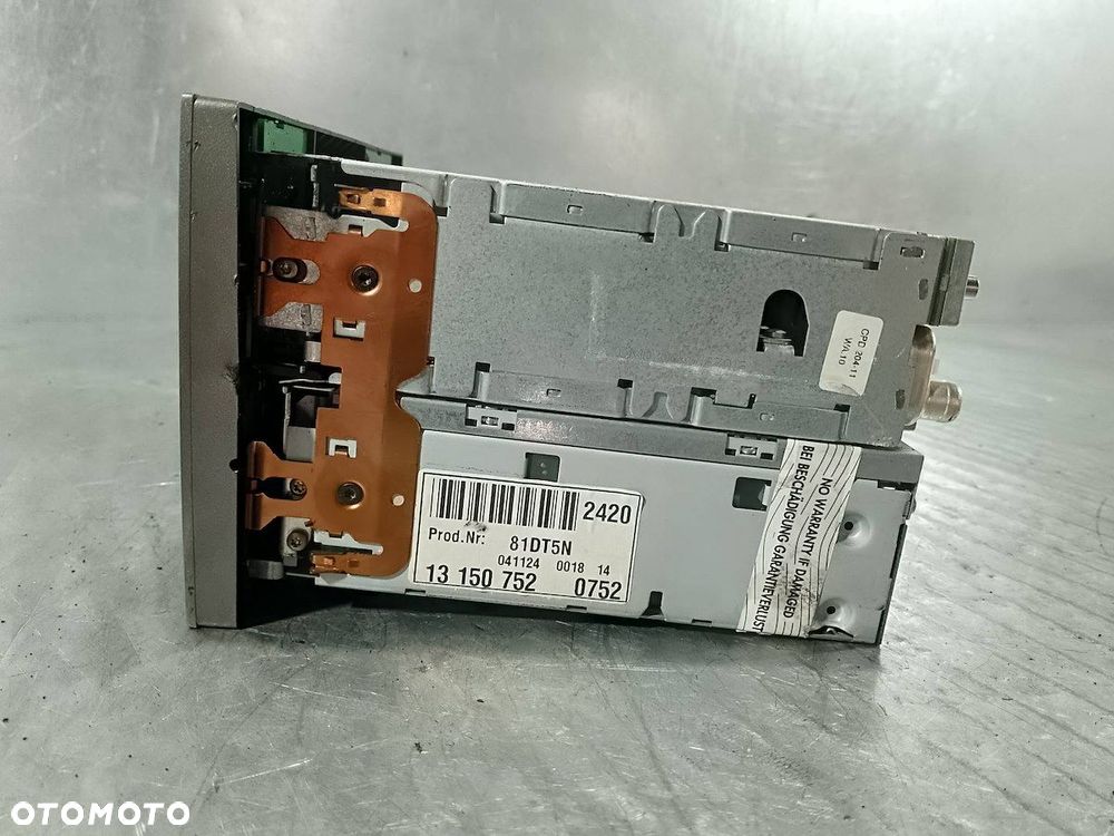 RADIO  OPEL VECTRA C 13150752  13154971 - 8