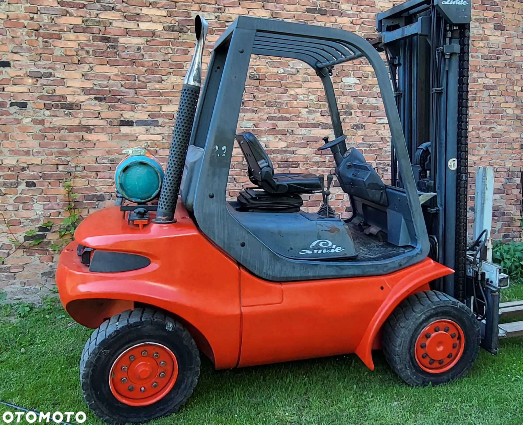 Linde H40T-04 - 2