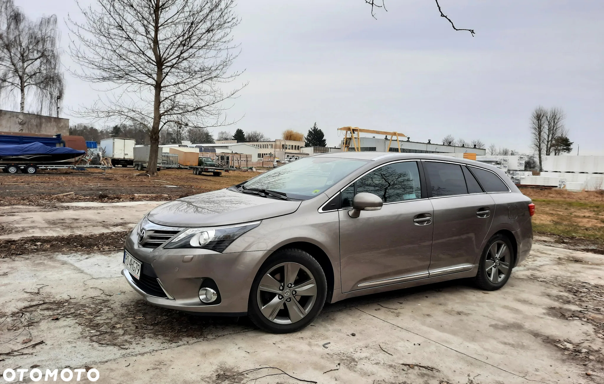 Toyota Avensis 2.0 D-4D Premium - 13