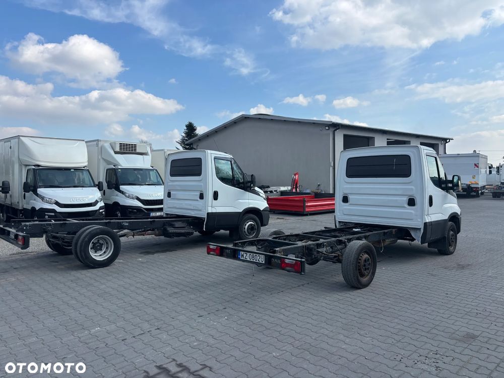 Iveco daily 35S12,,35S13,,35C13,35C14,35C15,35C16 podwozie do zabudowy - 4