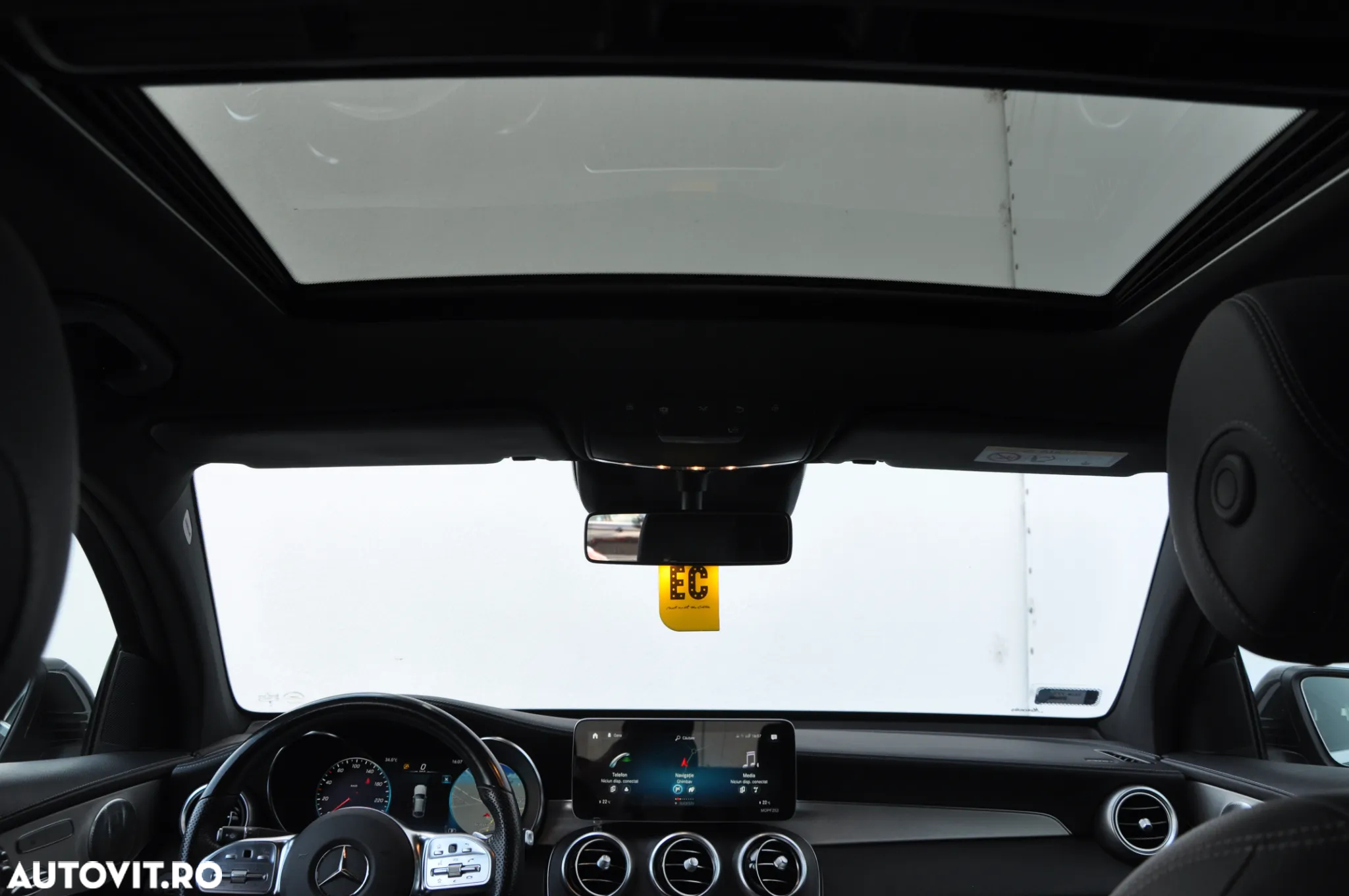 Mercedes-Benz GLC 300 d 4Matic 9G-TRONIC AMG Line Plus - 15