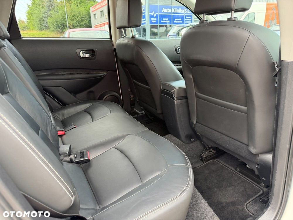 Nissan Qashqai 2.0 4x4 Tekna - 14