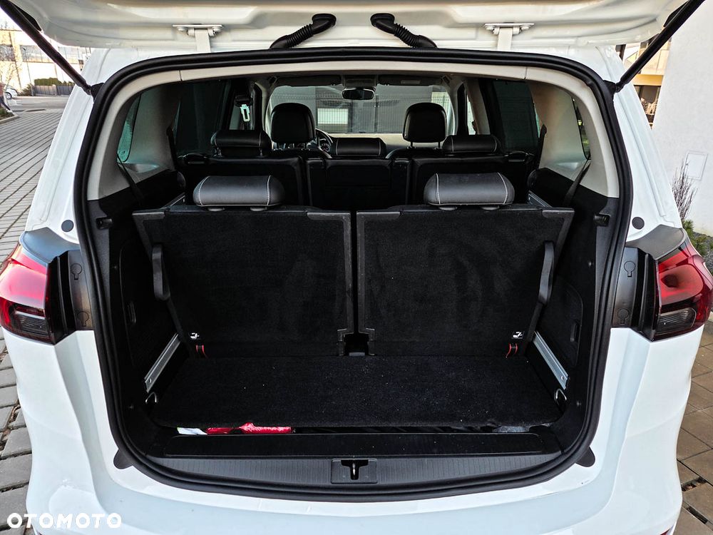 Opel Zafira Tourer 2.0 CDTI Automatik Business Innovation - 4