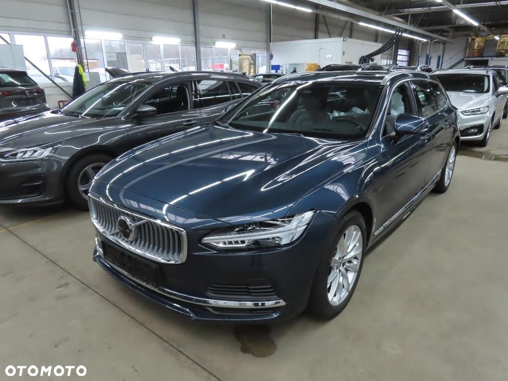 Volvo V90 - 2