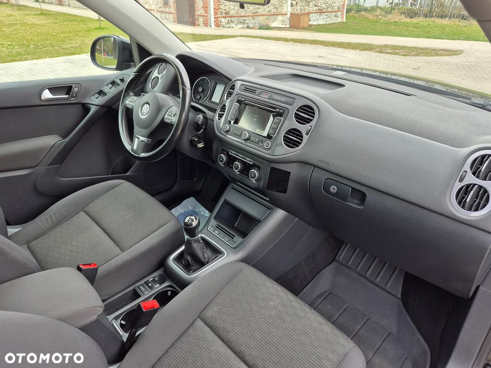 Volkswagen Tiguan 2.0 TDI Perfectline - 30