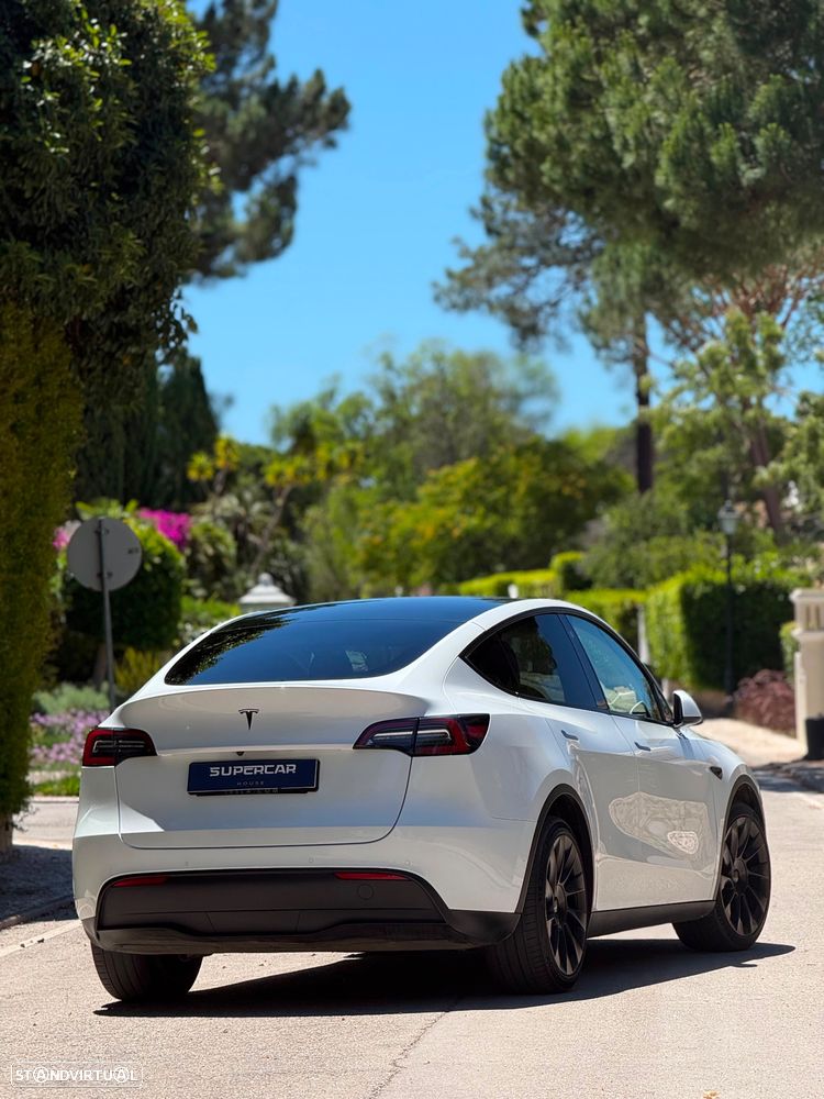 Tesla Model Y Long Range Tração Integral - 22