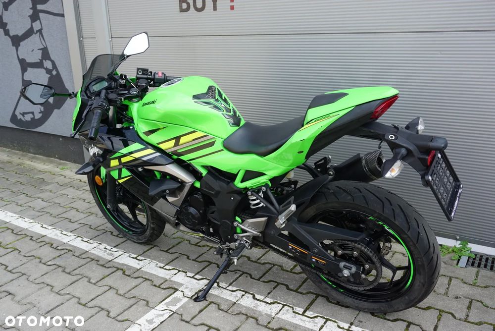 Kawasaki Ninja - 18