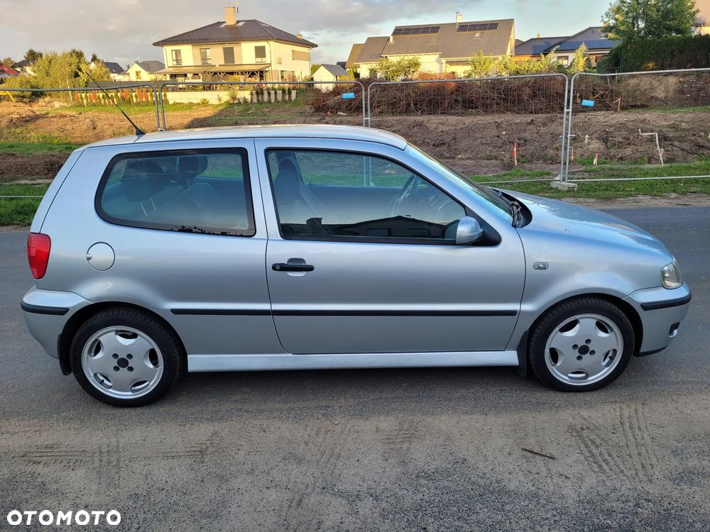 Volkswagen Polo 1.4 16V Comfortline - 6