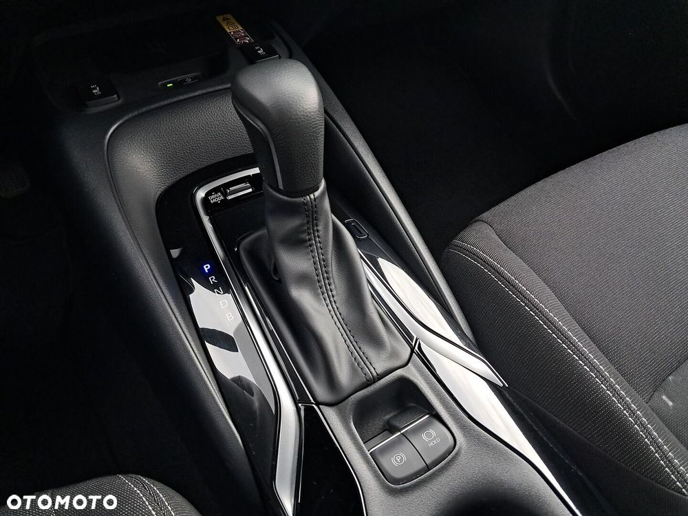 Toyota Corolla 1.8 Hybrid Comfort - 21