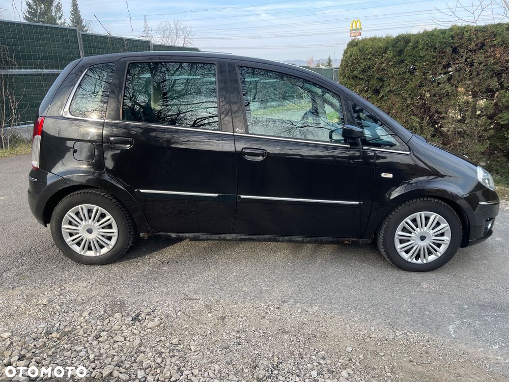 Lancia Musa 1.4 16V Gold - 9